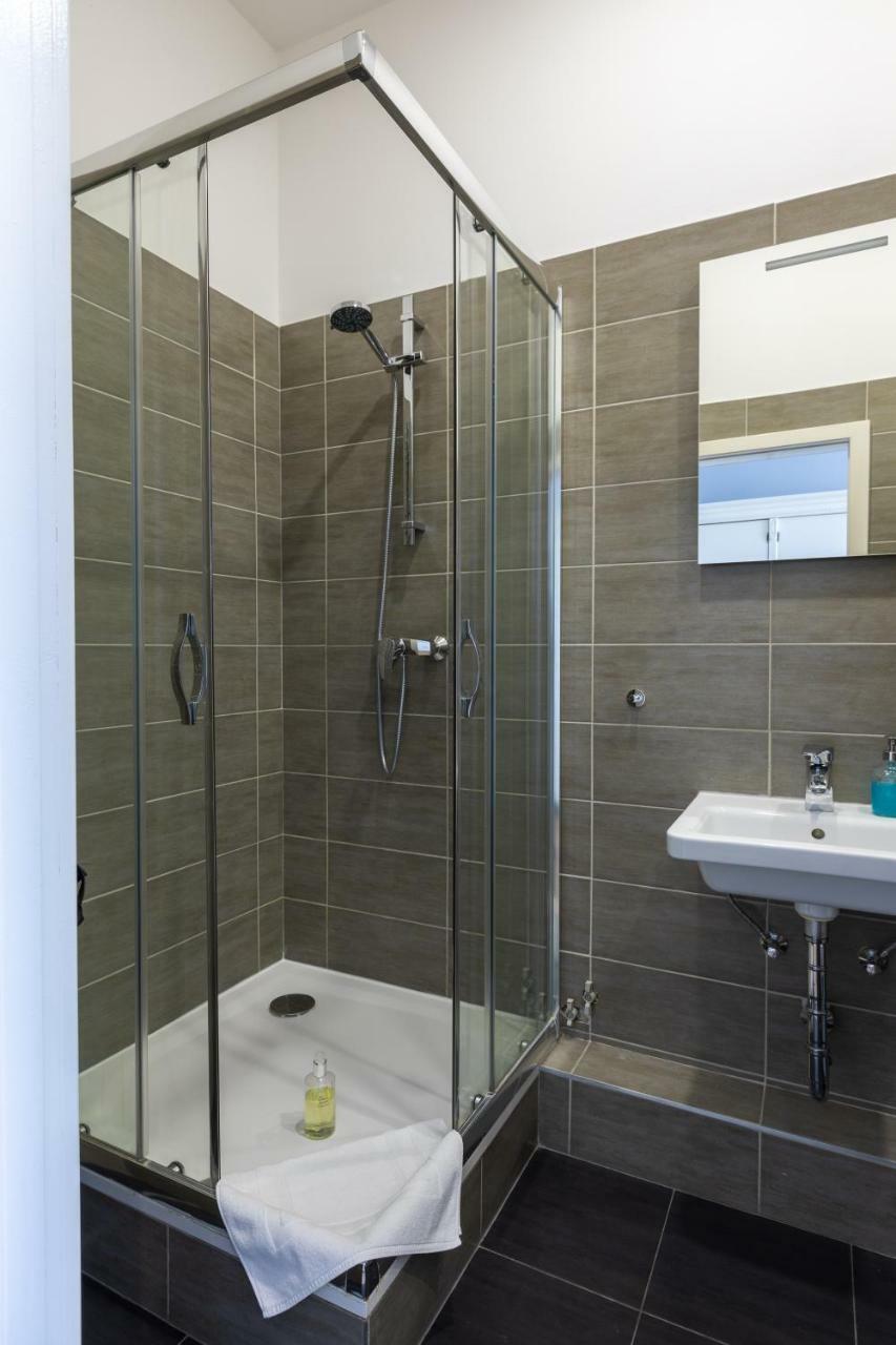 Slabur Residence Прага Екстер'єр фото